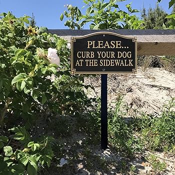 Amazon.com: SmartSign Please Curb Your Dog at The Sidewalk